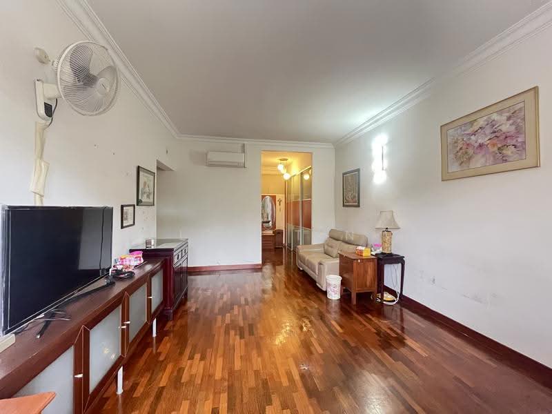 Kondominium untuk Dijual di 1 Bukit Utama - Lois Tan - Living Room - PropertyGuru.com.my
