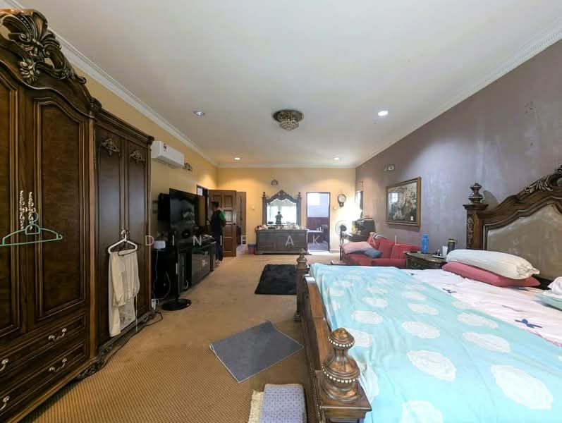 Rumah Banglo untuk Dijual di Petaling Jaya (Selangor) - Dinie Akmal - Bedroom - PropertyGuru.com.my
