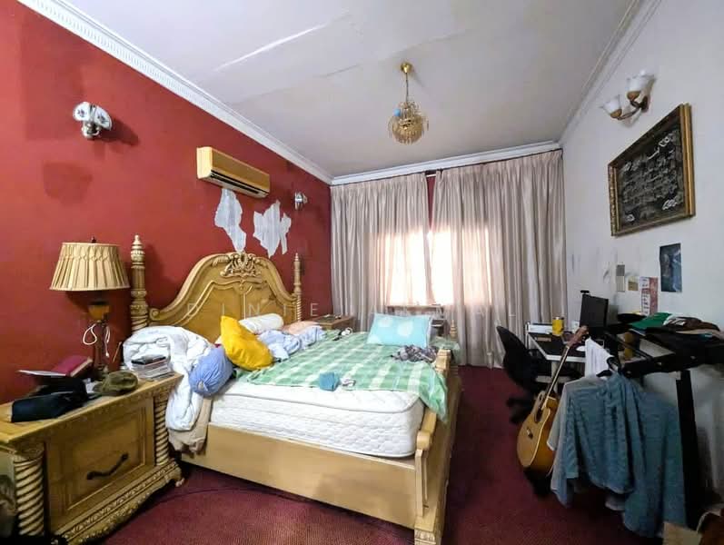 Rumah Banglo untuk Dijual di Petaling Jaya (Selangor) - Dinie Akmal - Bedroom - PropertyGuru.com.my