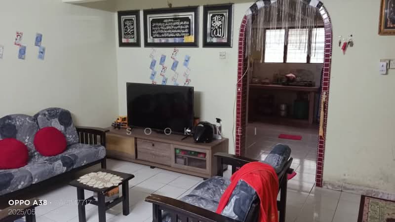 Rumah Teres 2 Tingkat untuk Dijual di Ipoh (Perak) - Sook Mei - Living Room - PropertyGuru.com.my