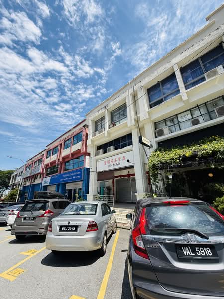 Shop / Office for Sale in Kuala Lumpur (Kuala Lumpur) - Adeline Teh - Exterior - PropertyGuru.com.my