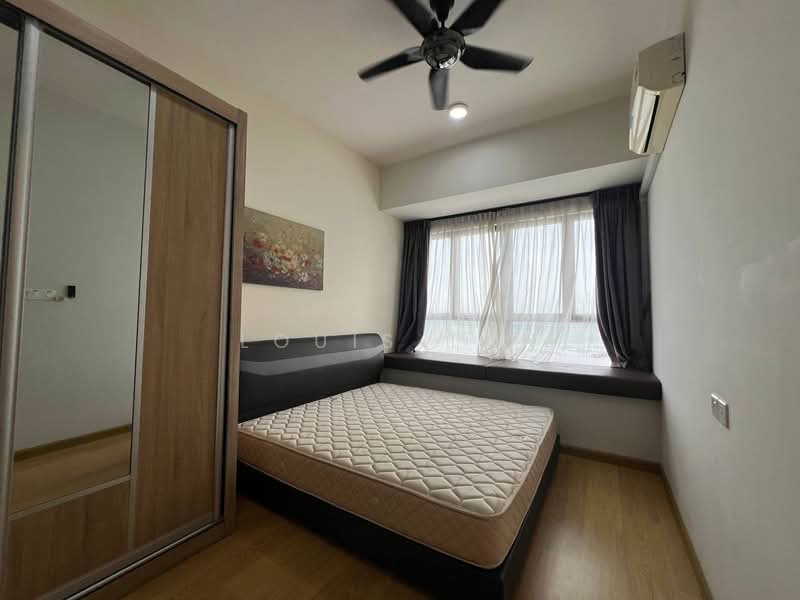 Condominium for Rent at Royal Strand @ Country Garden Danga Bay - Louis Tan - Bedroom - PropertyGuru.com.my