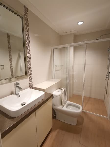 Condominium for Rent at Tiara Kelana - Kelvin Koh - Bathroom - PropertyGuru.com.my