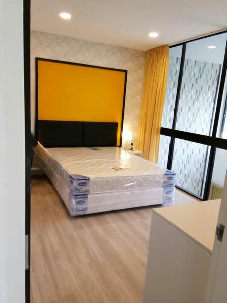 Service Residence for Sale at D'Latour - Alex Loo - Bedroom - PropertyGuru.com.my