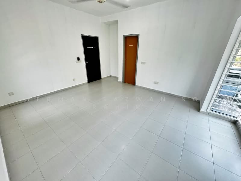 2-storey Terraced House for Sale in Nilai Impian (Nilai) - Herman Sazwan Nor Rahim - Bedroom - PropertyGuru.com.my
