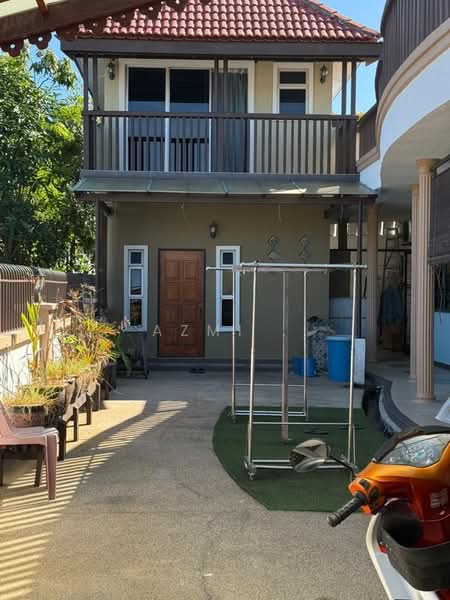 1-storey Terraced House for Sale in Ampang (Selangor) - Azmi . - Exterior - PropertyGuru.com.my