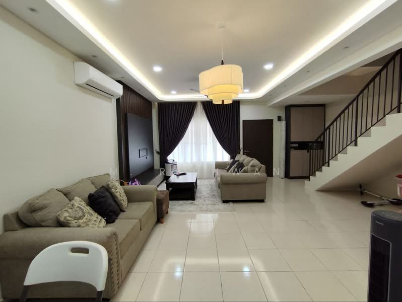 Terraced House for Rent in Sepang (Selangor) - M. Ridhwan - Living Room - PropertyGuru.com.my