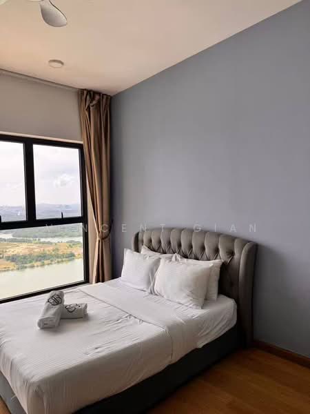 Condominium for Rent at Royal Strand @ Country Garden Danga Bay - Vincent Gian - PropertyGuru.com.my