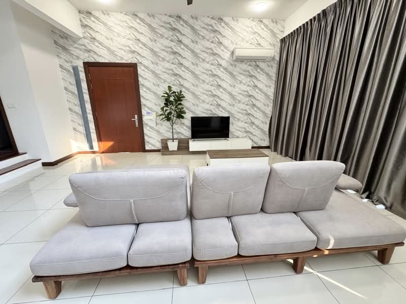 Semi-Detached House for Rent in Eco Sanctuary (Telok Panglima Garang) - Wei Wei Low - Living Room - PropertyGuru.com.my