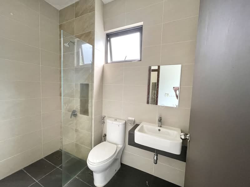 Semi-Detached House for Rent in Eco Sanctuary (Telok Panglima Garang) - Wei Wei Low - Bathroom - PropertyGuru.com.my