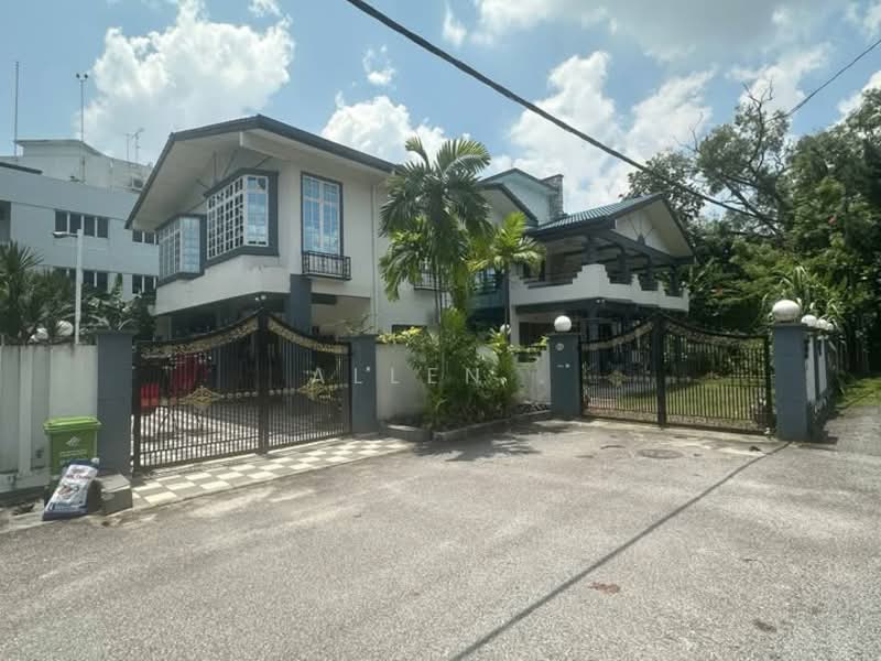 Rumah Banglo untuk Dijual di Taman Persiaran Desa (Seputeh) - Allen . - PropertyGuru.com.my
