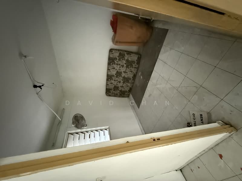 Flat for Sale at Flat Taman Ungku Tun Aminah - David Chan - Interior - PropertyGuru.com.my