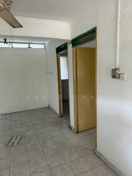 Flat for Sale at Flat Taman Ungku Tun Aminah - David Chan - Interior - PropertyGuru.com.my