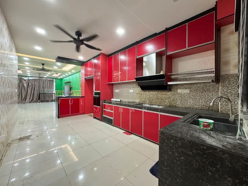 Rumah Teres 2 Tingkat untuk Dijual di M Residence (Rawang) - Saiful Bahri Abdul Manan - Kitchen - PropertyGuru.com.my