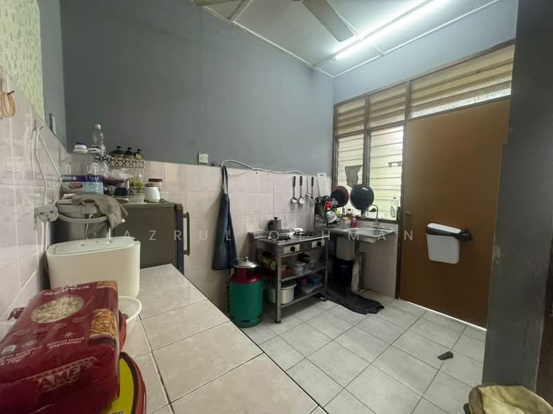 1-storey Terraced House for Sale in Kuala Pilah (Negeri Sembilan) - Azrul Othman - Kitchen - PropertyGuru.com.my