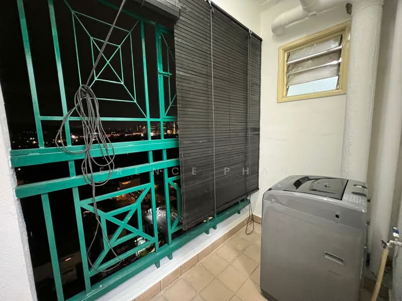 Apartment for Rent at Pangsapuri Seri Setia - Terence Phang - Balcony - PropertyGuru.com.my