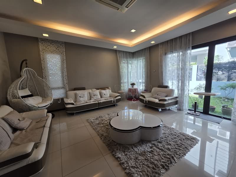 Semi-Detached House for Sale in Shah Alam (Selangor) - Joseph Chan - Living Room - PropertyGuru.com.my