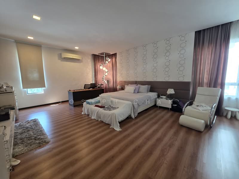 Semi-Detached House for Sale in Shah Alam (Selangor) - Joseph Chan - Master Bedroom - PropertyGuru.com.my