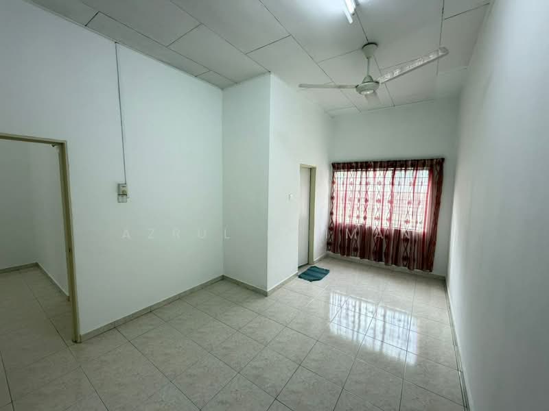 2-storey Terraced House for Sale in Taman Seremban Jaya (Rantau) - Azrul Othman - Interior - PropertyGuru.com.my