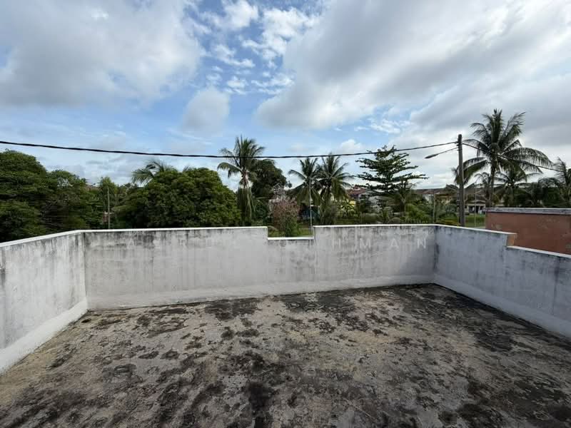 2-storey Terraced House for Sale in Taman Seremban Jaya (Rantau) - Azrul Othman - Roof - PropertyGuru.com.my
