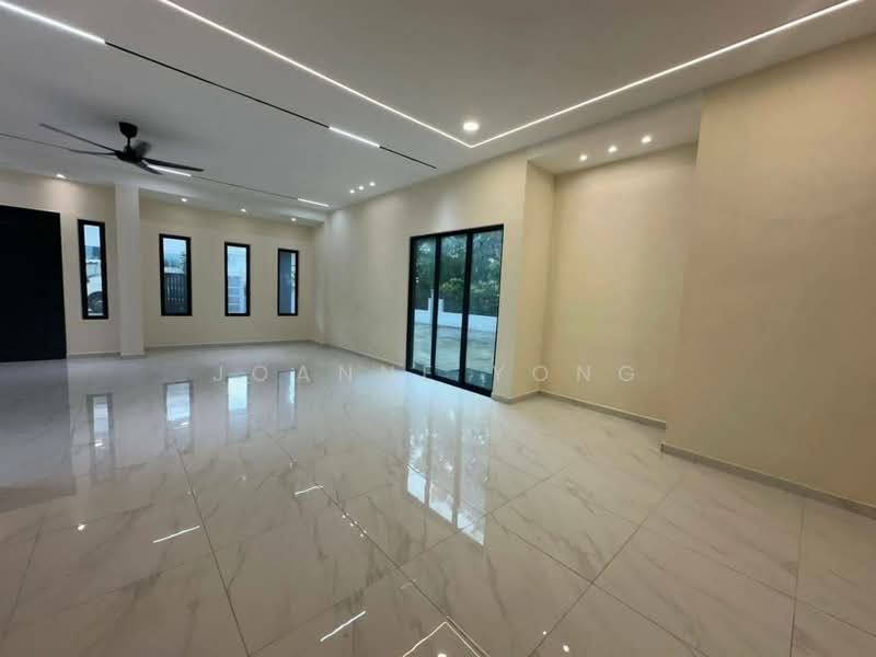 Rumah Berkembar untuk Dijual di Johor Bahru (Johor) - Joanne Yong - Living Room - PropertyGuru.com.my