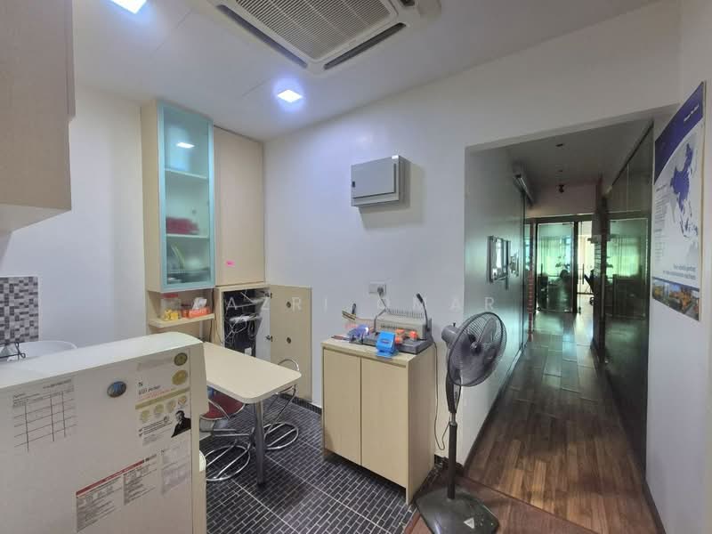 Shop / Office for Sale in Bandar Baru Bangi (Selangor) - Fazri Omar - Kitchen - PropertyGuru.com.my