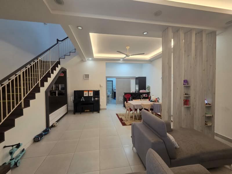 Rumah Teres 2 Tingkat untuk Dijual di Nilai Impian (Nilai) - FAIZ REZA - Living Room - PropertyGuru.com.my