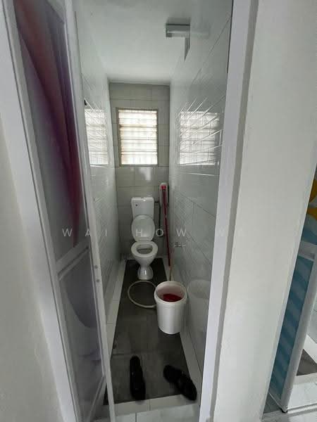 2-storey Terraced House for Rent in Taman Cempaka (Ipoh) - Daniel Wa - Bathroom - PropertyGuru.com.my