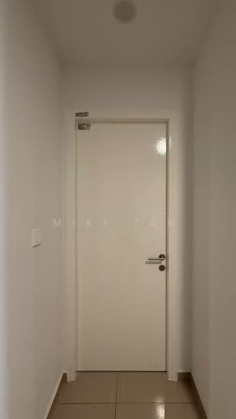 Servis Apartment untuk Disewa di Mesahill - Mike Tan - Corridor - PropertyGuru.com.my