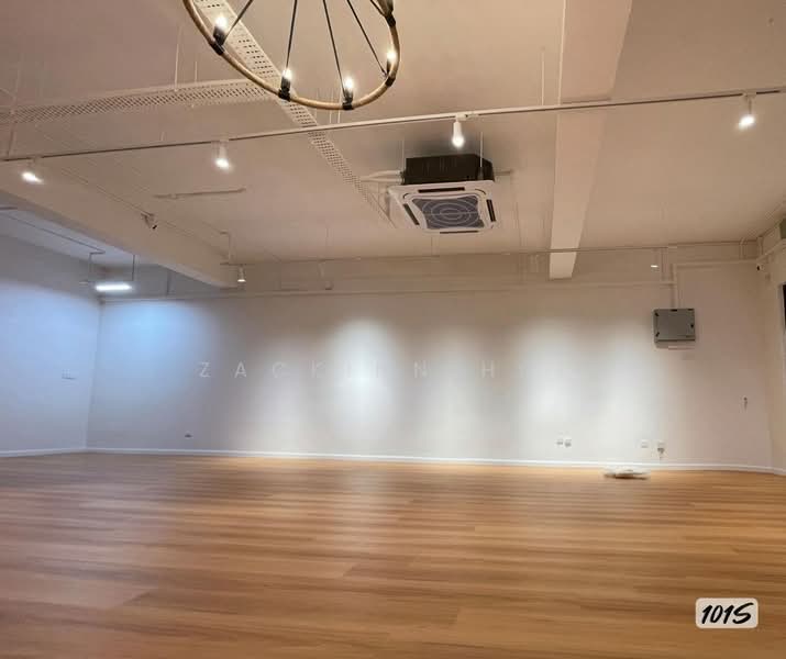 Shop / Office for Sale in Bandar Rimbayu (Telok Panglima Garang) - Zackinn Hoi - Interior - PropertyGuru.com.my