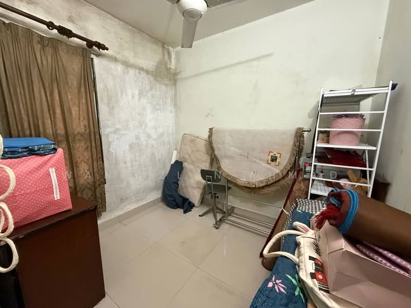 2-storey Terraced House for Sale in Seksyen 24 (Shah Alam) - Wan Azlan Ahmad - PropertyGuru.com.my