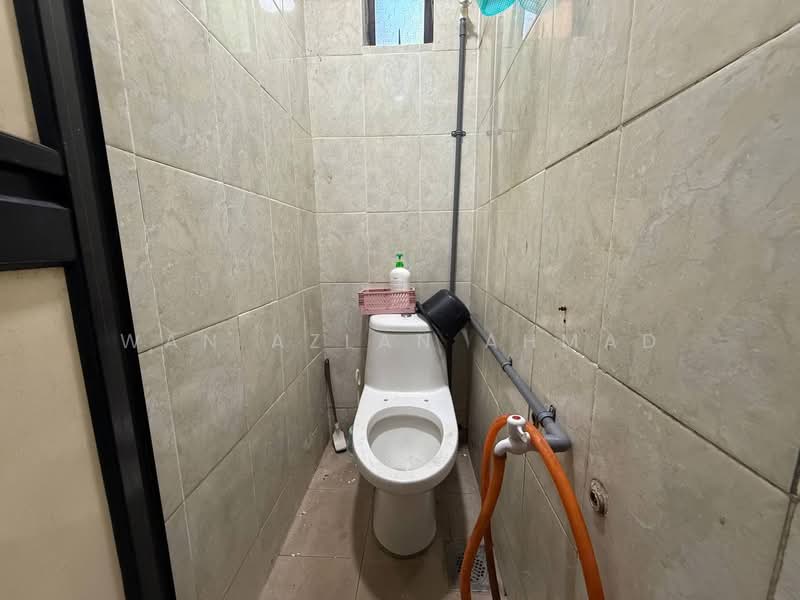 2-storey Terraced House for Sale in Seksyen 24 (Shah Alam) - Wan Azlan Ahmad - PropertyGuru.com.my