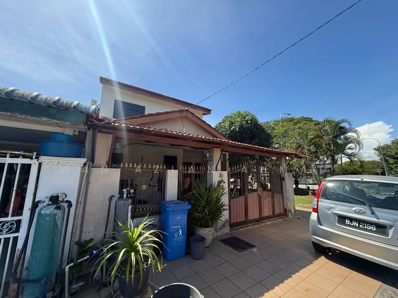 2-storey Terraced House for Sale in Seksyen 24 (Shah Alam) - Wan Azlan Ahmad - PropertyGuru.com.my