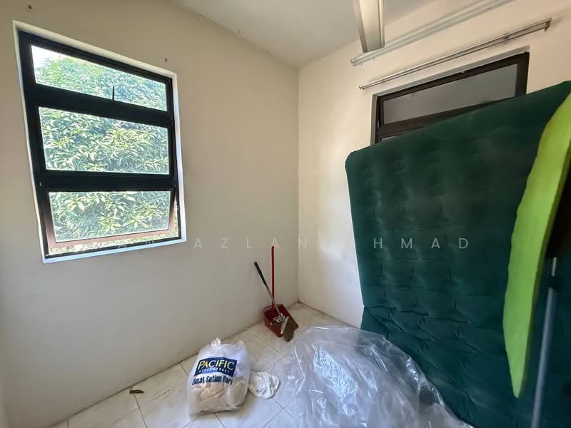 2-storey Terraced House for Sale in Seksyen 24 (Shah Alam) - Wan Azlan Ahmad - PropertyGuru.com.my