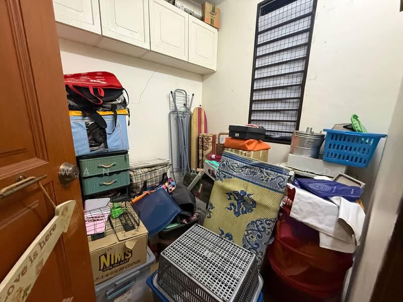 2-storey Terraced House for Sale in Seksyen 24 (Shah Alam) - Wan Azlan Ahmad - PropertyGuru.com.my
