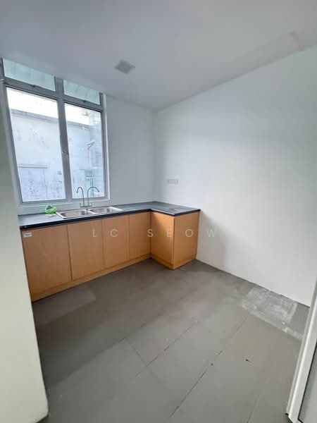 Kedai / Pejabat untuk Disewa di Kota Tinggi (Johor) - LC Seow - Kitchen - PropertyGuru.com.my