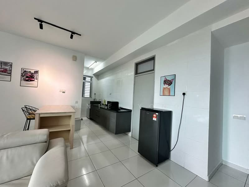 Servis Apartment untuk Dijual di The Sky Executive Suites - Daniel Yong - Kitchen - PropertyGuru.com.my