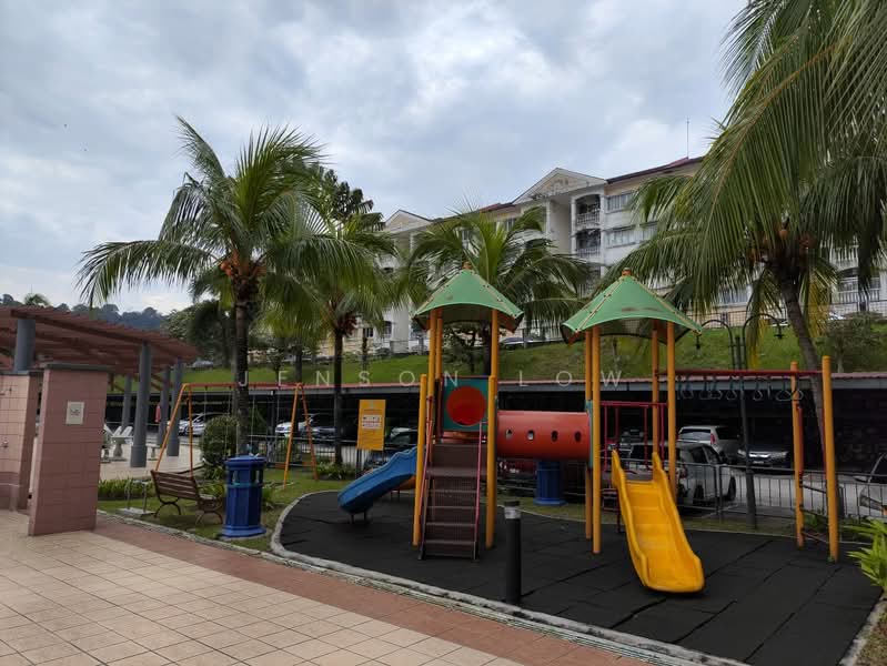 Kondominium untuk Dijual di Casa Puteri Condominium - Jenson Low - Exterior - PropertyGuru.com.my