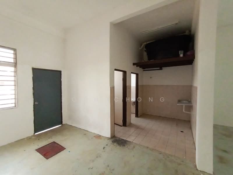 Shop for Rent in Bandar Rinching (Semenyih) - Josh Chong - Interior - PropertyGuru.com.my