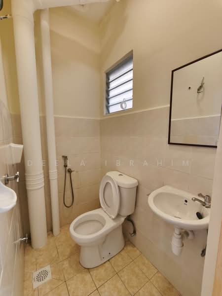 Apartment for Sale at Residensi Bistaria - Deela Ibrahim - Bathroom - PropertyGuru.com.my