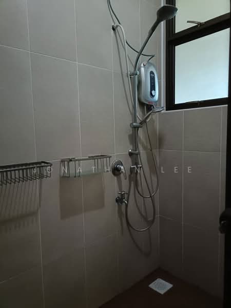 Semi-Detached House for Sale in Skudai (Johor) - Jonathan Lee - Bathroom - PropertyGuru.com.my