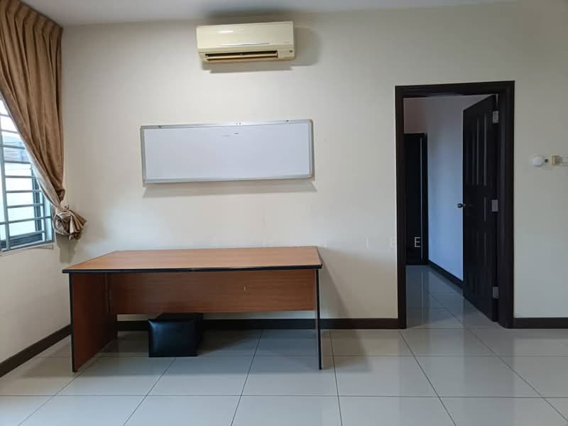 Semi-Detached House for Sale in Skudai (Johor) - Jonathan Lee - Study - PropertyGuru.com.my
