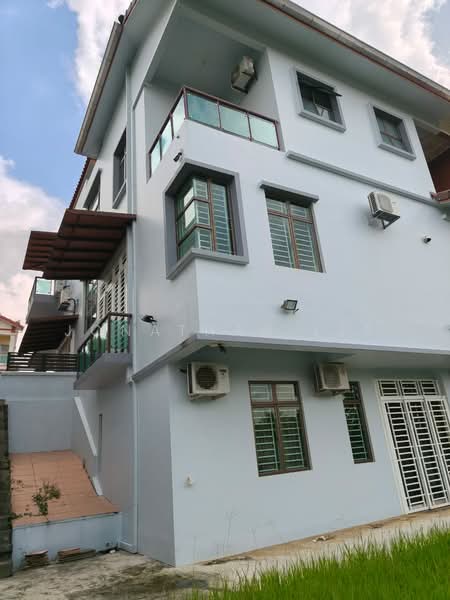 Semi-Detached House for Sale in Skudai (Johor) - Jonathan Lee - Exterior - PropertyGuru.com.my