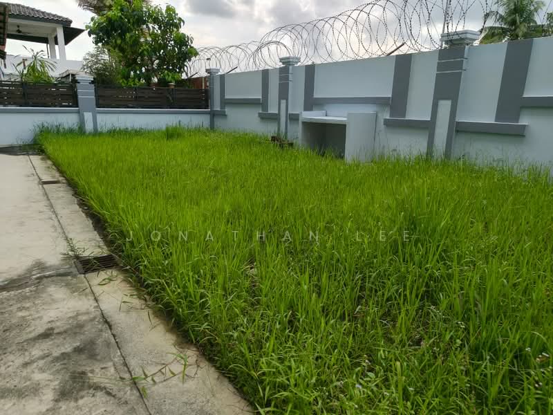 Semi-Detached House for Sale in Skudai (Johor) - Jonathan Lee - Exterior - PropertyGuru.com.my