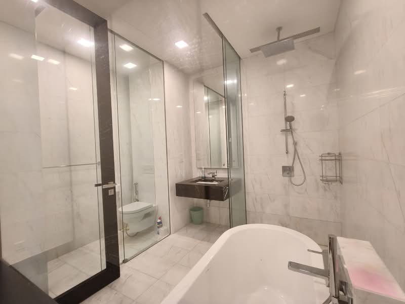 Service Residence for Rent at Banyan Tree Signatures - Ann . - Bathroom - PropertyGuru.com.my
