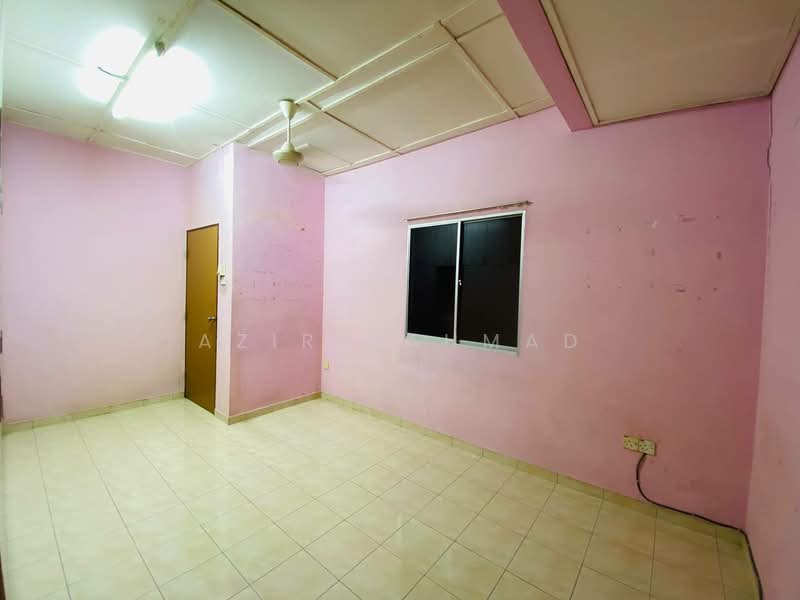 Rumah Teres 2 Tingkat untuk Dijual di Taman Harmoni (Kajang) - Azira Ahmad - Interior - PropertyGuru.com.my