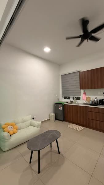 Servis Apartment untuk Disewa di Mesahill - Mike Tan - Kitchen - PropertyGuru.com.my