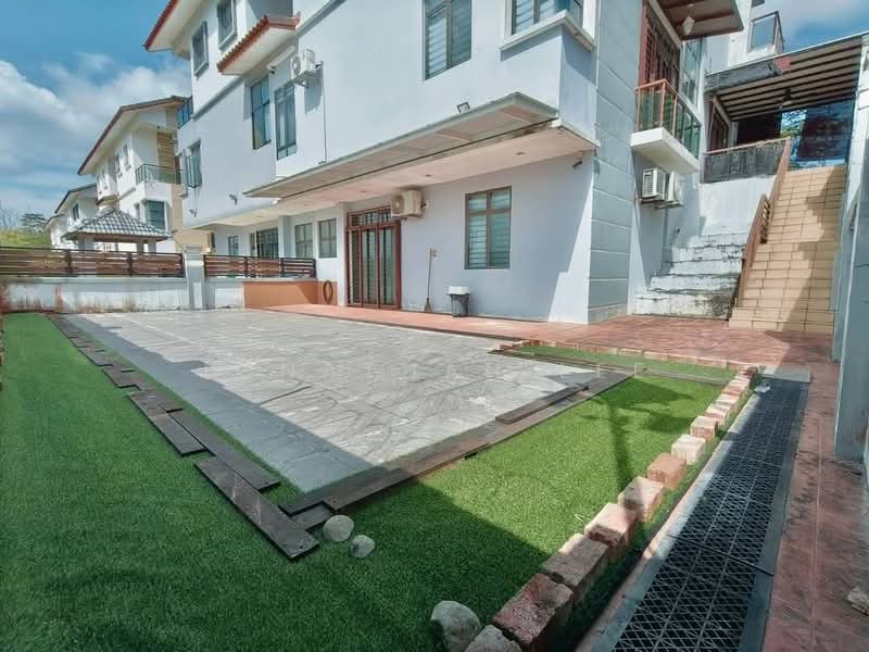 Semi-Detached House for Sale in Skudai (Johor) - Jonathan Lee - Exterior - PropertyGuru.com.my