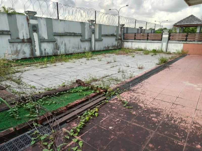 Semi-Detached House for Sale in Skudai (Johor) - Jonathan Lee - Exterior - PropertyGuru.com.my
