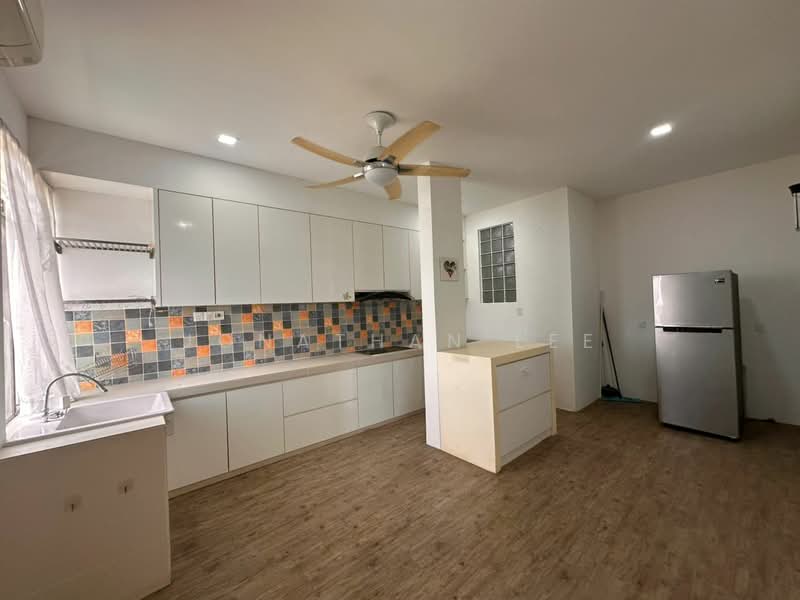 Semi-Detached House for Sale in Skudai (Johor) - Jonathan Lee - Kitchen - PropertyGuru.com.my